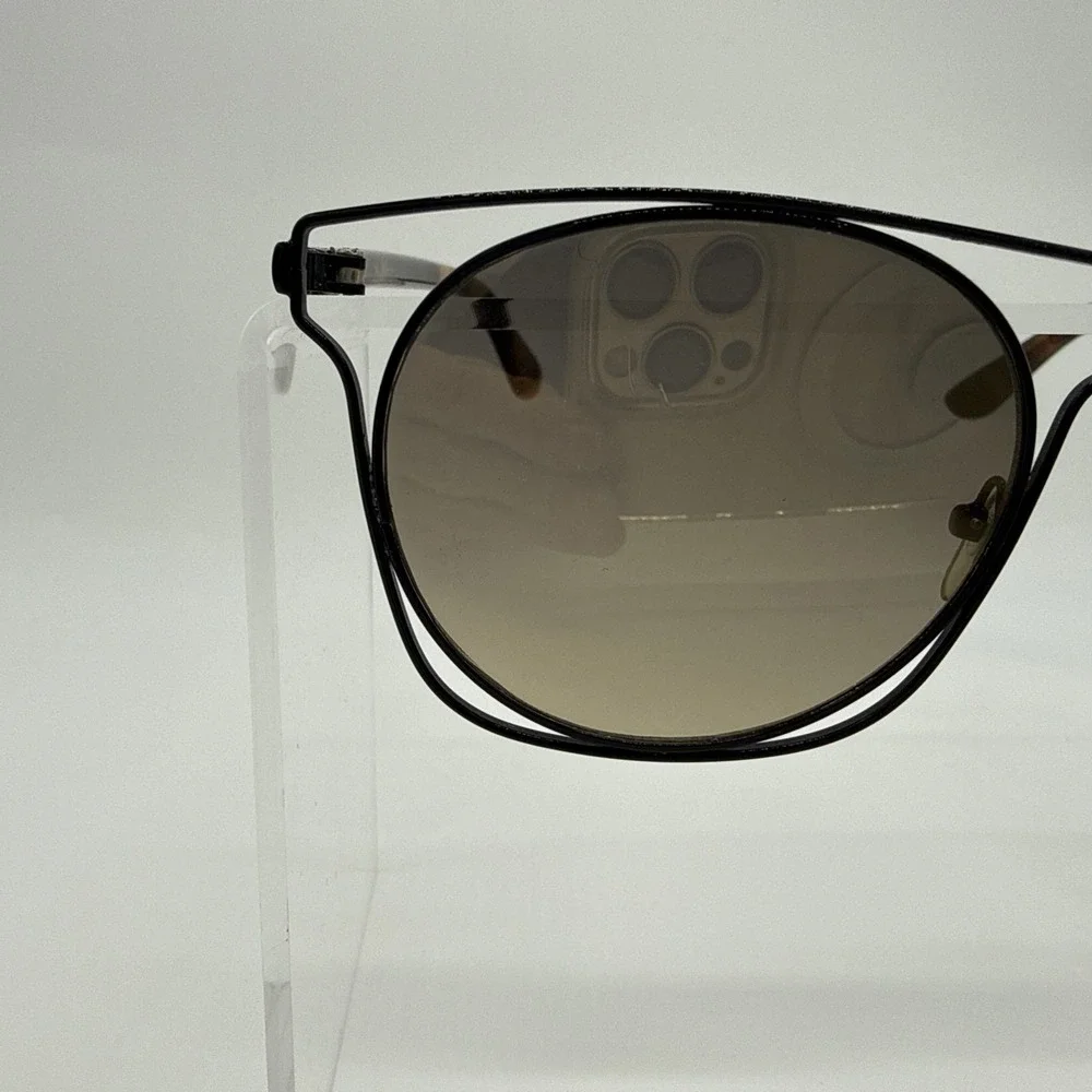 Genuine QUAY AUSTRALIA X DESI PERKINS Hi Key black LARGE aviator sunglasses‎